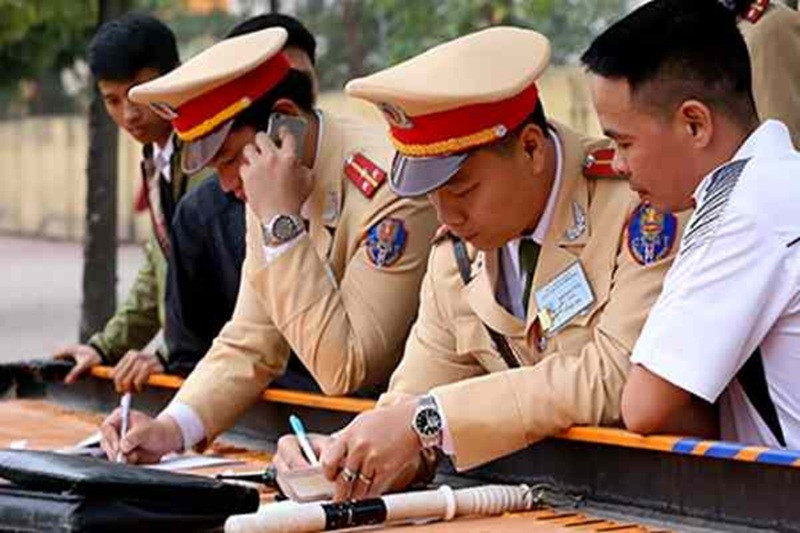 luat-xu-ly-vi-pham-hanh-chinh-9.10.1.jpg