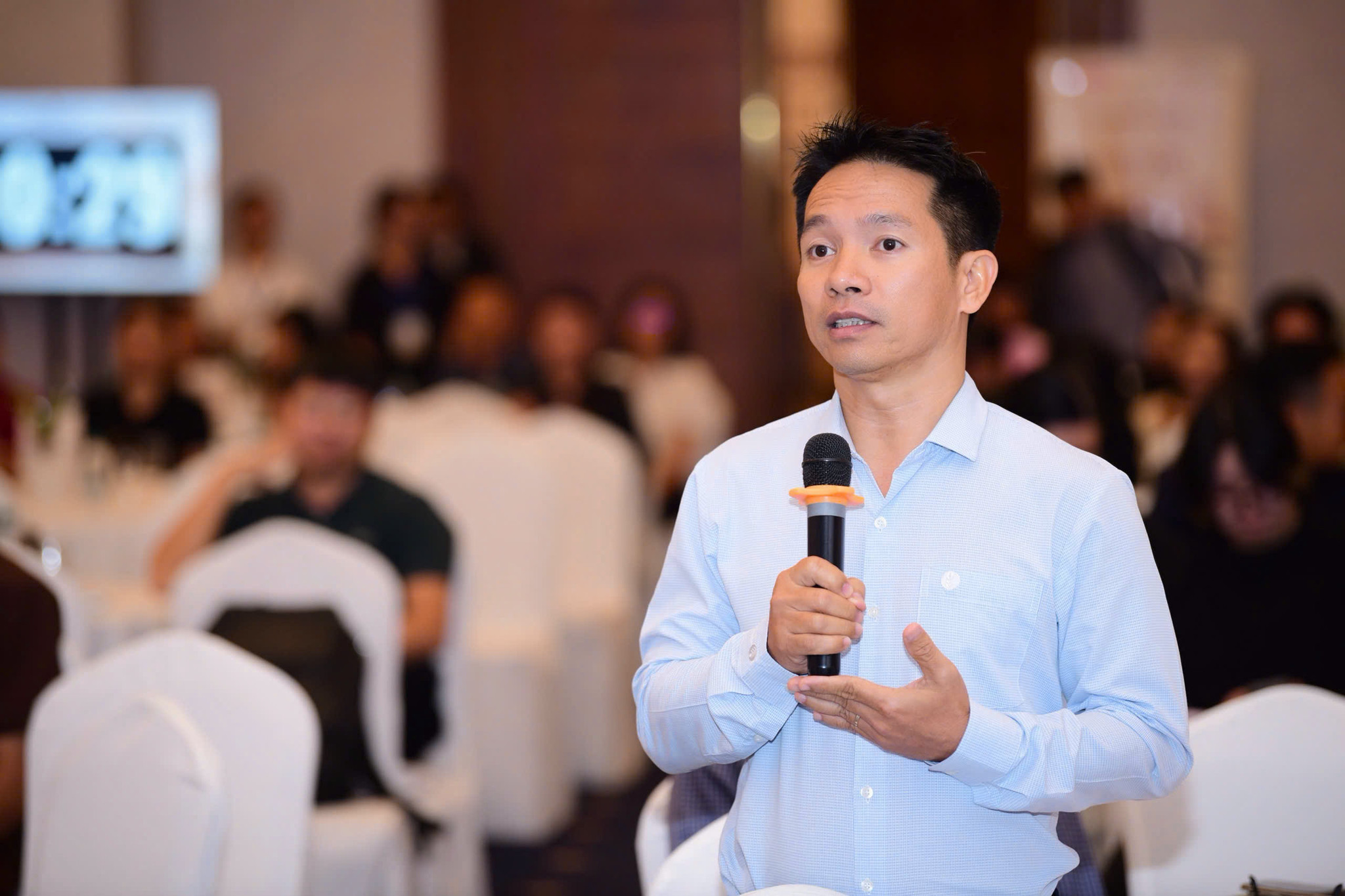 Ông Nguyễn Tấn Đạt - Phó Giám Đốc Marketing PVCFC chia sẻ tại Hội thảo