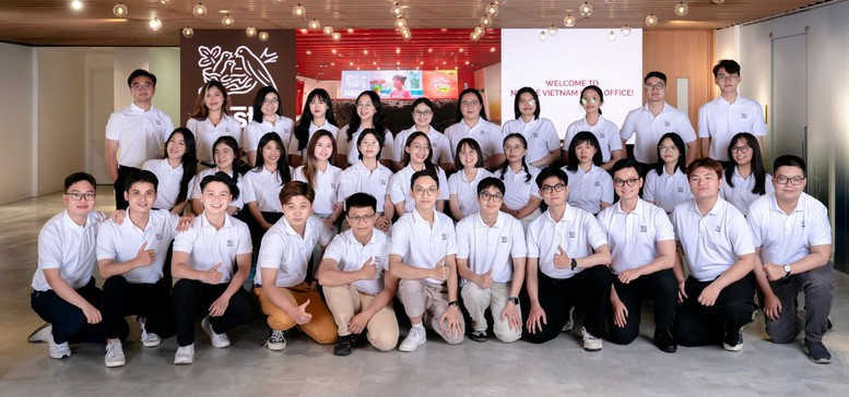 Hằng năm, Nestlé mang đến hàng trăm cơ hội việc làm cho sinh viên thông qua các chương trình Quản trị viên tập sự và Thực tập sinh Nesternship.