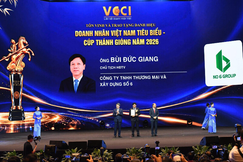 d1-duc-giang-so-6-quay-mat(1).jpg