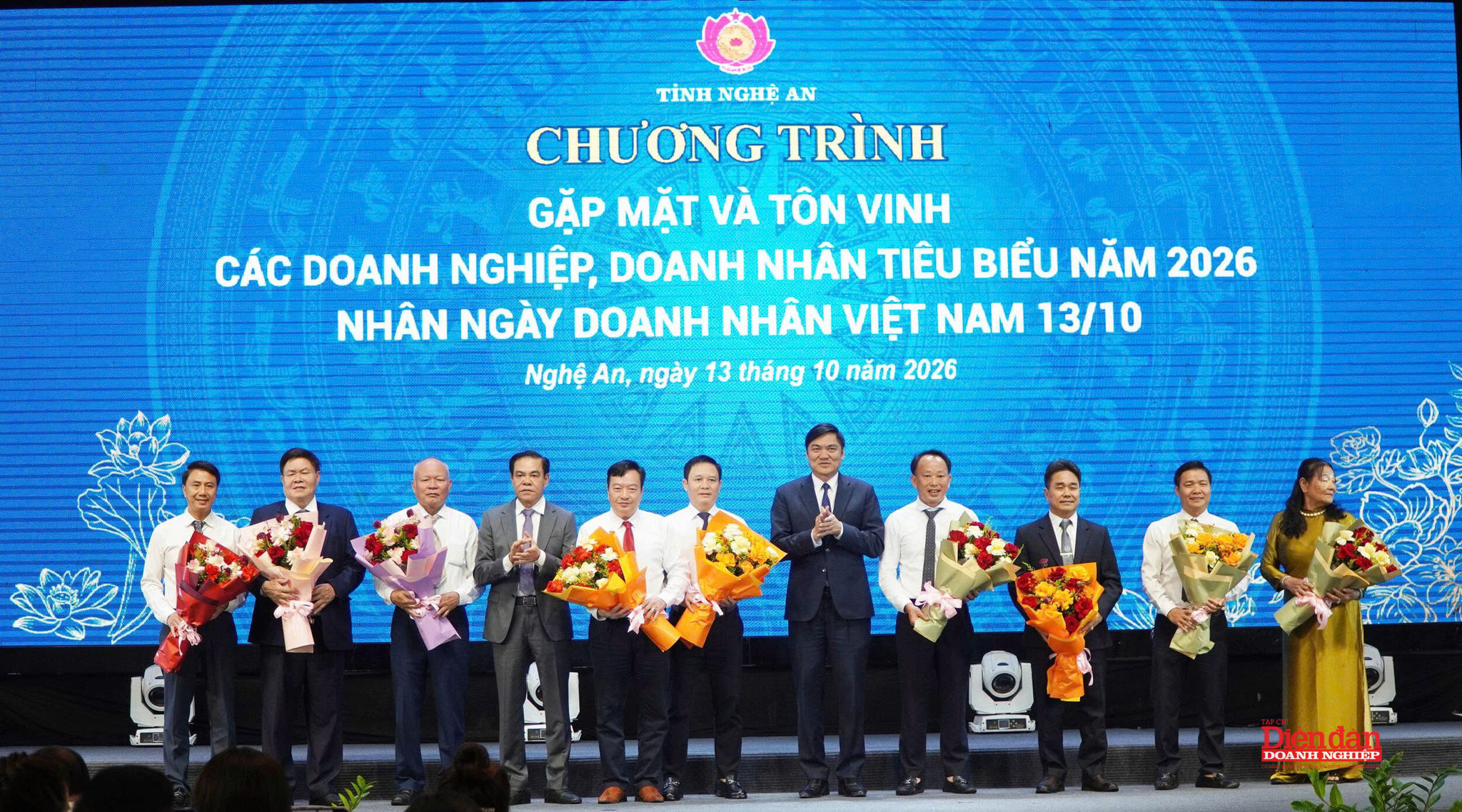 Tặng hoa