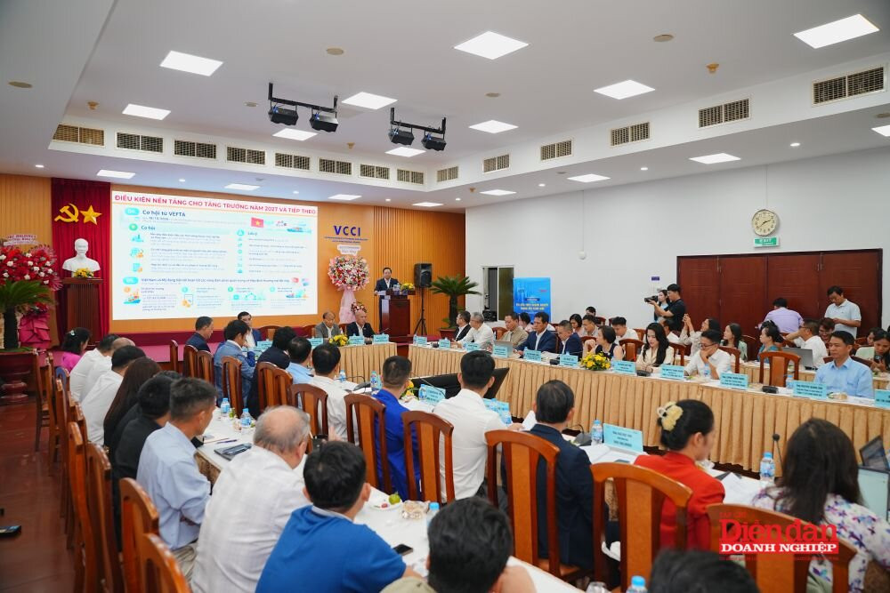 7.3 Đại biểu tham dự sự kiện