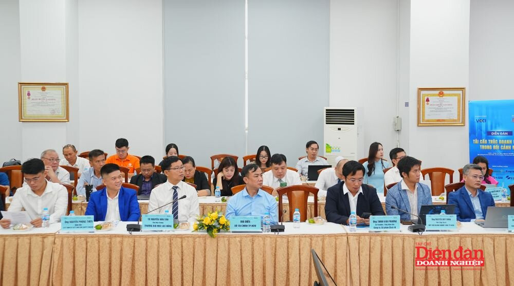 7.7 Đại biểu tham dự sự kiện