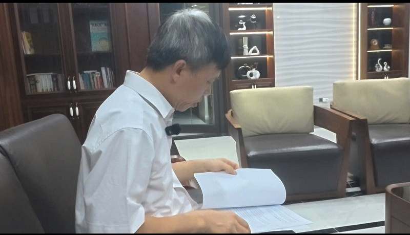 go-he-luy-cho-nguoi-bi-mao-danh-lam-giam-doc-1.jpg
