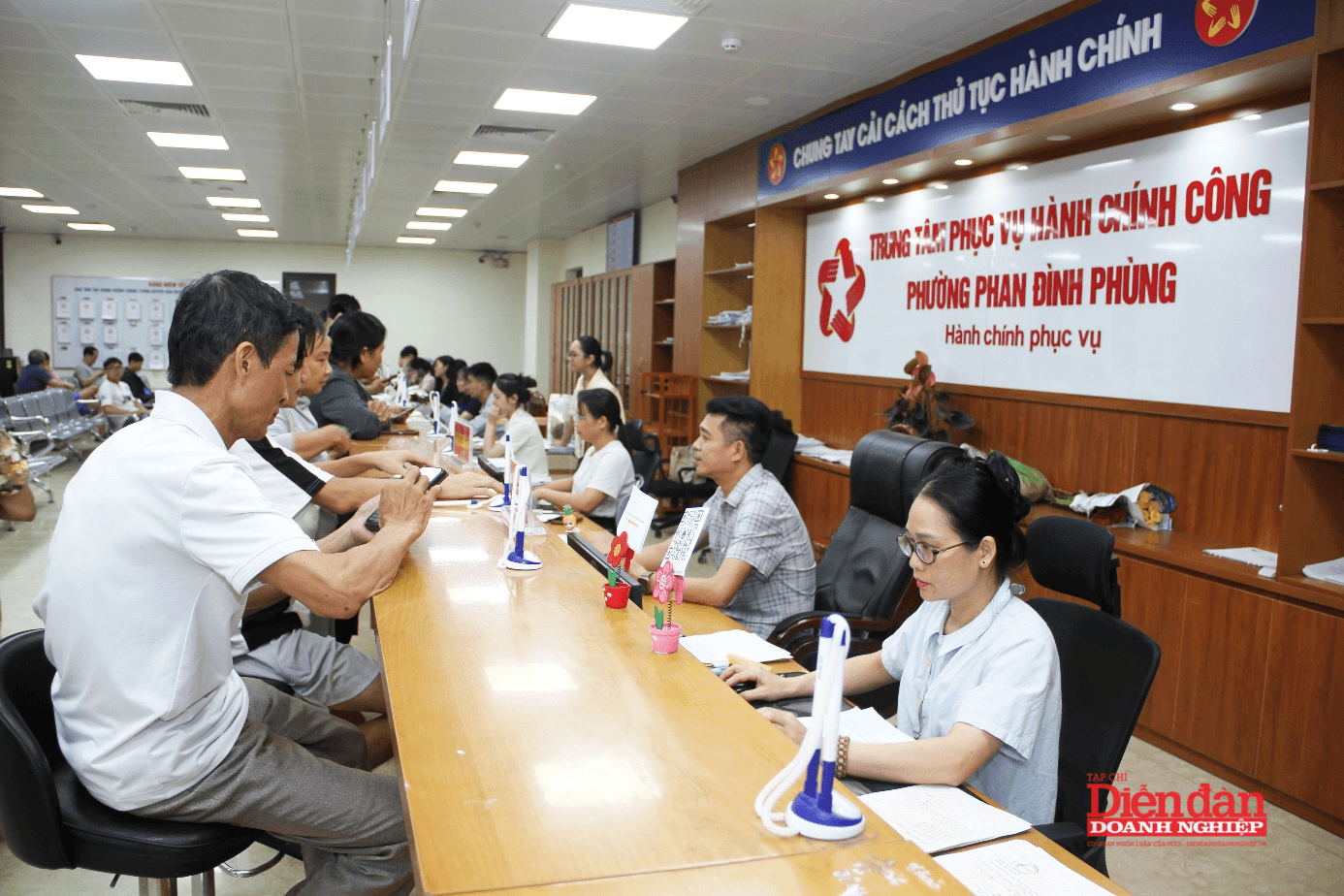 Trung tâm Phục vụ hành chính công phường Phan Đình Phùng