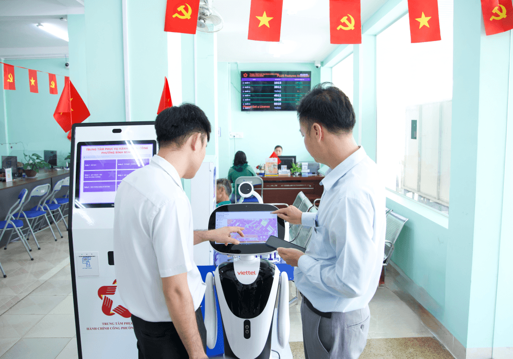 Ứng dụng robot phục vụ thông tin, hướng dẫn tại phường Bình Minh