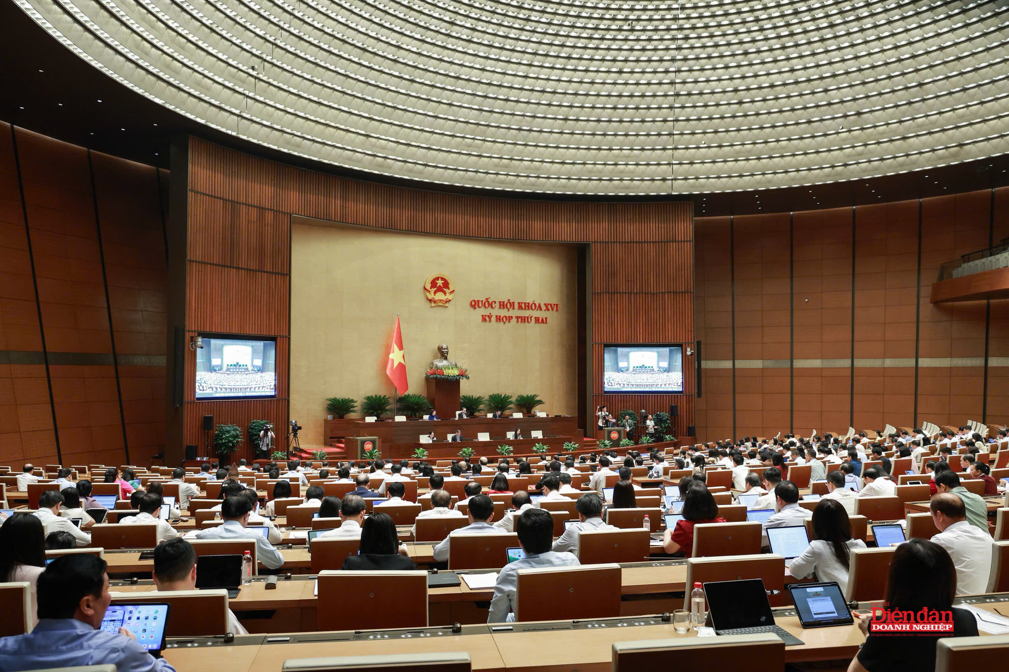 luat-chung-khoan-28.2.1.jpg