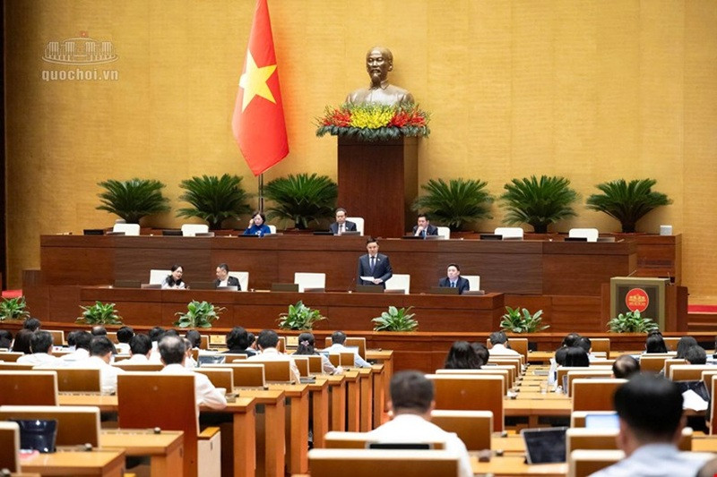 mot-luat-sua-4-luat-28.10.2.1.jpg