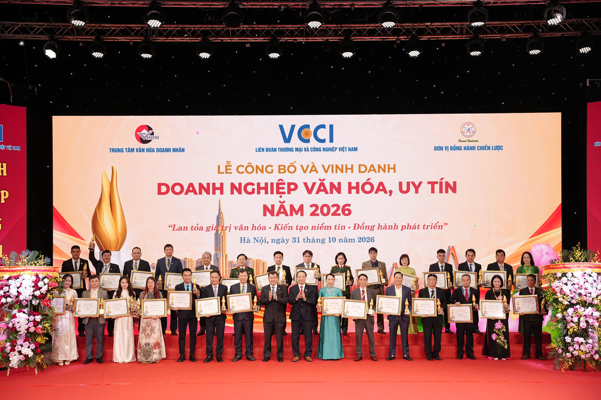 Top 30 doanh nghiệp được lựa chọn và công nhận danh hiệu Doanh nghiệp Văn hóa, Uy tín năm 2026.