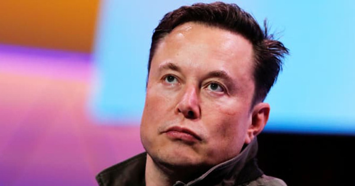Elon Musk và cuộc họp lúc 1 giờ đêm