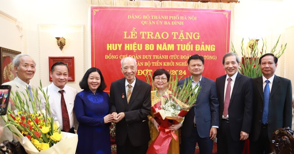 Trao huy hiệu 80 năm tuổi Đảng cho nguyên Phó Thủ tướng, nguyên Chủ ...