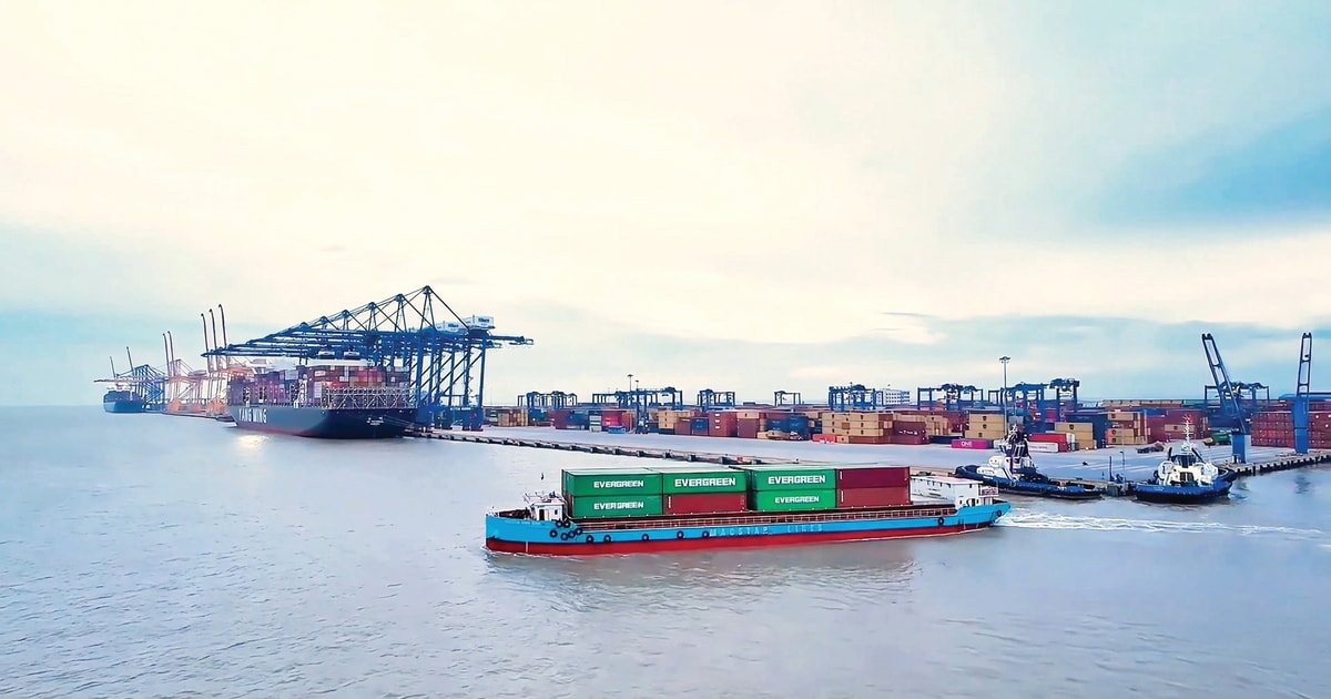 Đánh thức "dư địa vàng" logistics xanh