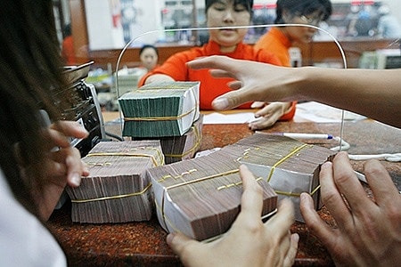 Từ 1/1/2018, lãi tiền gửi của khách hàng sẽ được tính ra sao?