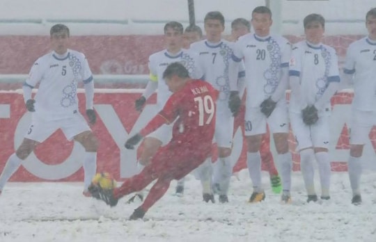 Bóng đá và kinh doanh nhìn từ thành tích của U23 Việt Nam