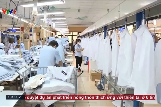 Hai kịch bản tăng trưởng kinh tế Việt Nam năm 2018