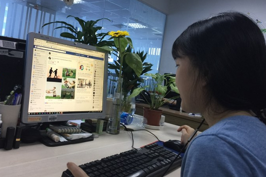 Muốn bán hàng trên mạng xã hội phải đăng ký với Bộ Công Thương?