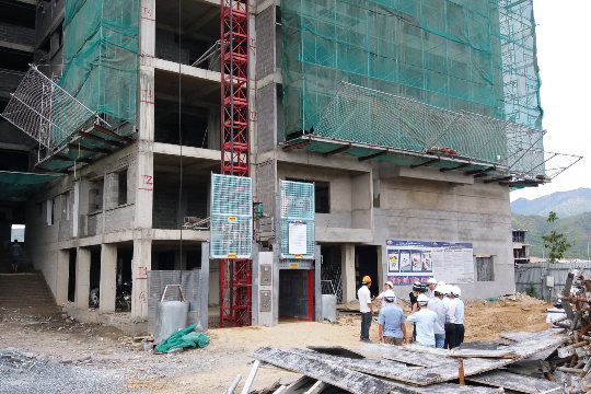 Khánh Hòa: Nhiều công trình, cao ốc “bỏ quên” an toàn lao động