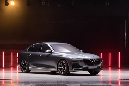 Báo quốc tế “đếm ngược” chờ Vinfast