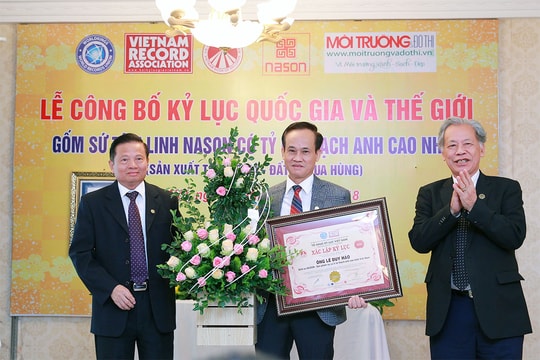 Gốm sứ NASON của Việt Nam xác lập kỷ lục thế giới