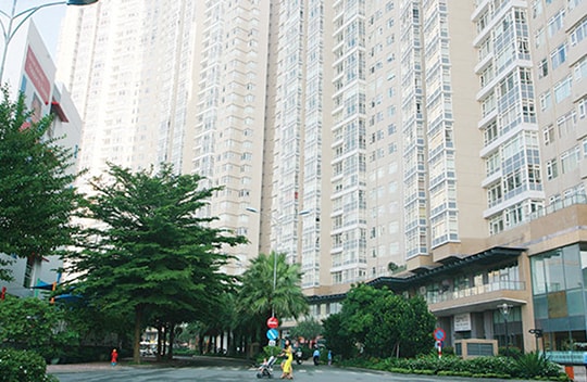 Loạn căn hộ cao cấp tự phong