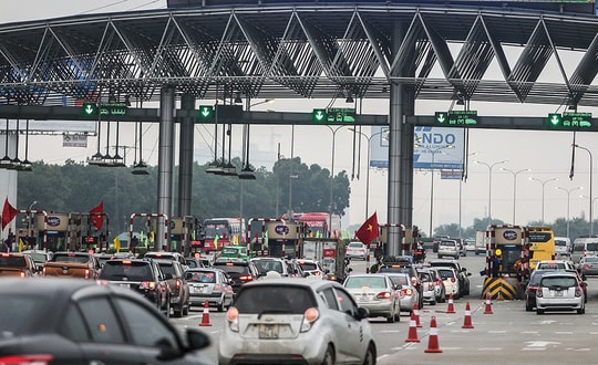 Đề xuất tăng phí BOT: Cần lộ trình tăng giá hợp lý