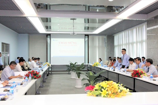 Ông Võ Văn Thưởng: “Cần nhanh chóng tháo gỡ khó khăn cho doanh nghiệp hạ tầng khu công nghiệp”