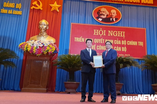 Chủ tịch tỉnh Hà Tĩnh Đặng Quốc Khánh làm Bí thư Tỉnh ủy Hà Giang