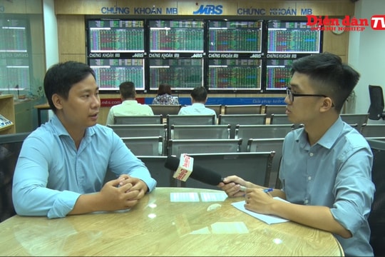 Mùa báo cáo tài chính quý 2, nhà đầu tư vẫn cần "cẩn tắc vô áy náy"