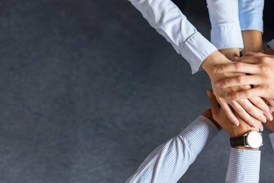 Chuyện người Việt "khởi nghiệp chung" mắc bệnh cả nể: Mất tiền, mất việc, mất thời gian, mất luôn cả tình anh em!