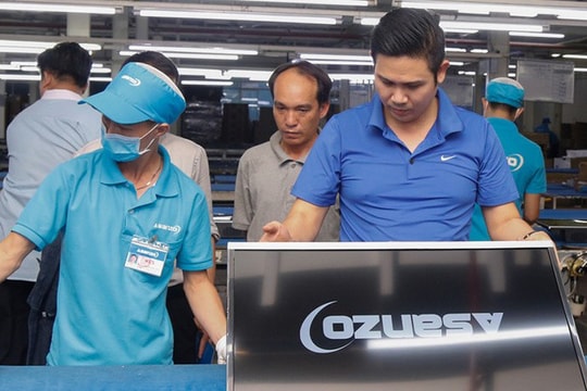 Asanzo cảm thấy... “bất ngờ” khi bị Sharp đòi kiện