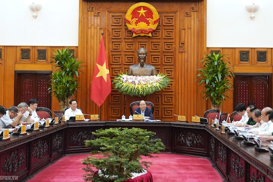 Thủ tướng Nguyễn Xuân Phúc: "Khát vọng tăng trưởng cũng phải có cơ sở"