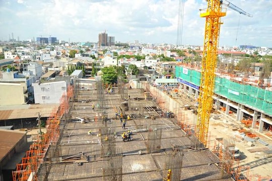 Nỗi lo bất động sản "giả", "lậu"