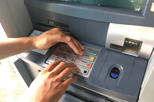 Cẩn trọng mất tiền tài khoản ngân hàng