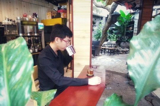 Chuỗi bài viết về khởi nghiệp với Cafe: Cứ tưởng mở quán Cafe dễ và nhàn lắm