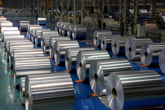 Mỹ mở rộng lệnh áp thuế đối với thép và nhôm thứ cấp nhập khẩu