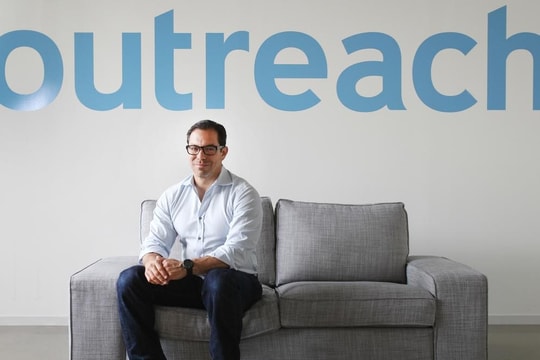 Startup thoát phá sản nhờ công nghệ đám mây tự phát triển