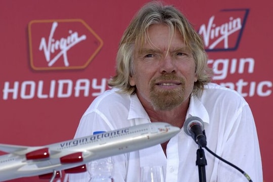 Tỷ phú muốn thế chấp đảo riêng cứu hãng bay