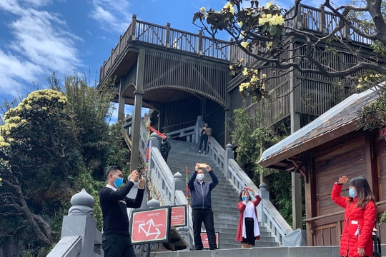 Từ 28/4, khu du lịch Sun World Fansipan Legend mở cửa trở lại