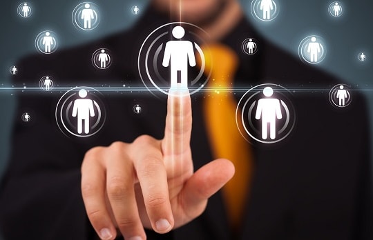 Quản lí quá chặt người làm việc từ xa vì COVID-19 có thể gây rạn nứt quan hệ giữa nhân sự của doanh nghiệp