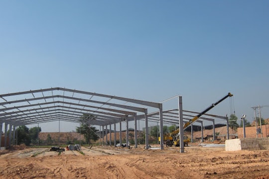 Nhà đầu tư trong và ngoài nước đang ráo riết tìm đất xây nhà xưởng