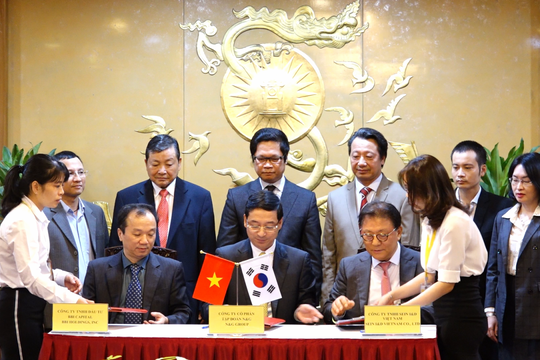 "Kiềng ba chân" phát triển công nghiệp hỗ trợ