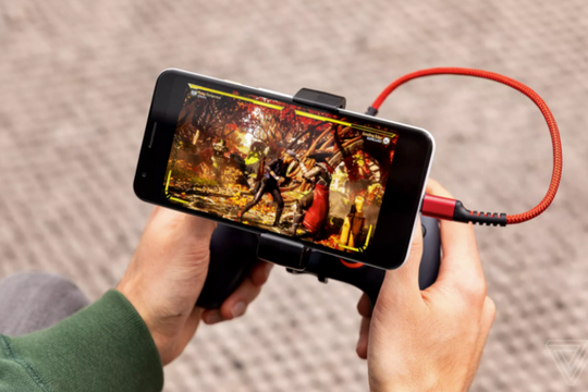 Apple cấm dịch vụ game của Microsoft, Sony và Google