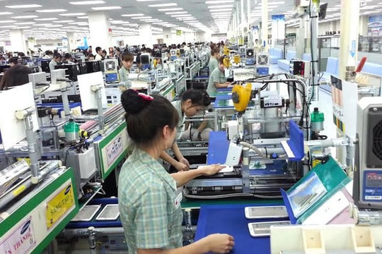 Hưởng nhiều ưu đãi, vì sao TP.HCM vẫn xin cho Samsung chuyển sang doanh nghiệp chế xuất?