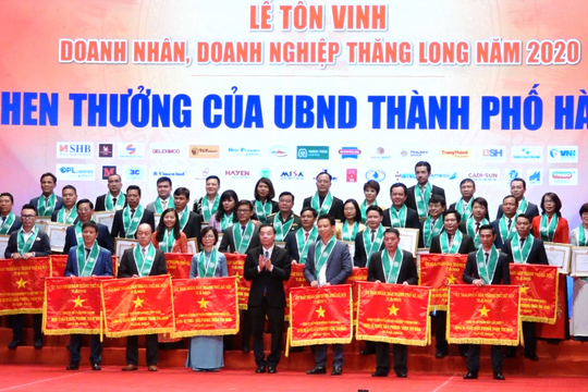 Hà Nội: Tôn vinh Doanh nhân, Doanh nghiệp Thủ đô