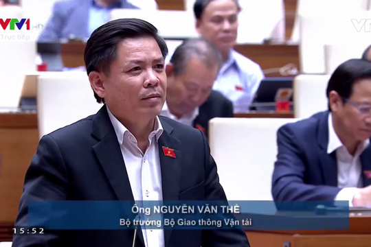 Bộ trưởng GTVT: Nhiều giải pháp hạn chế ùn tắc đường vào cảng Cát Lái