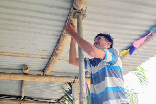 Người Quảng Nam "chạy đua" với bão Vamco