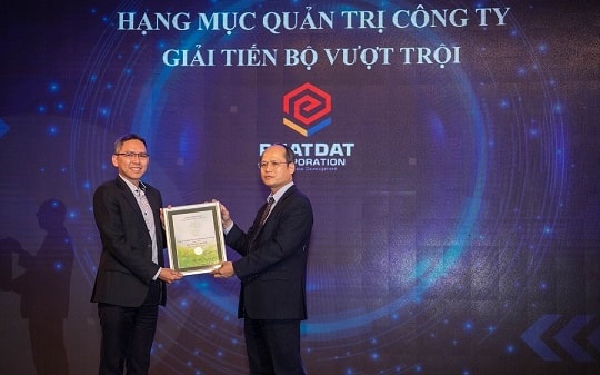 Phát Đạt được vinh danh trong hạng mục quản trị công ty tốt nhất năm 2020