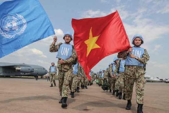 VIỆT NAM HÙNG CƯỜNG: Xuân mới nghĩ về những kì tích của Việt Nam 2020