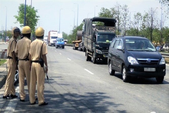 Năm 2022 - Nâng mức phạt tối đa vi phạm giao thông đường bộ lên 75 triệu đồng