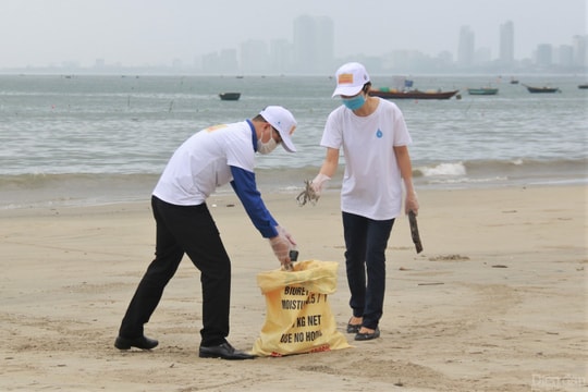 Đà Nẵng làm sạch các điểm đến để thu hút khách du lịch